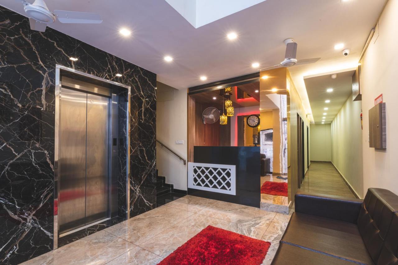 Skm Regency Hotel Csennai Kültér fotó