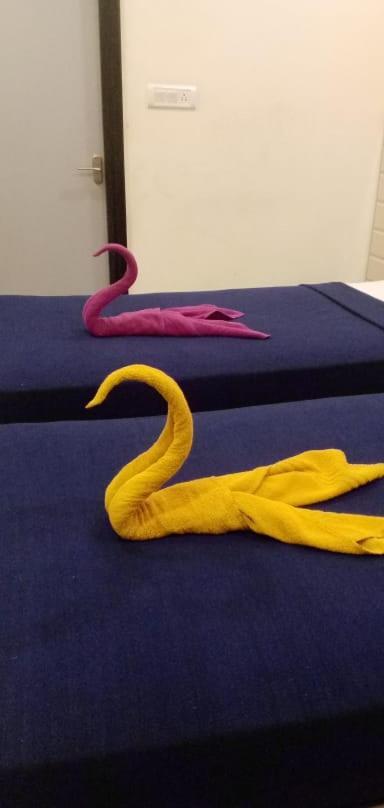 Skm Regency Hotel Csennai Kültér fotó